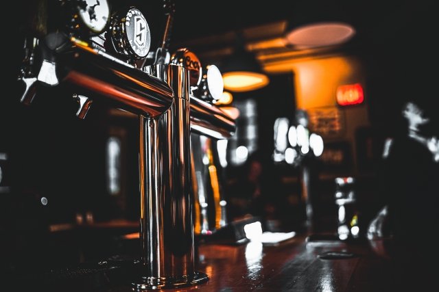 ビールタップ工事とは？費用・機能・選び方をやさしく解説のサムネイル